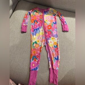 Little sleepies rainbow blooms zippy